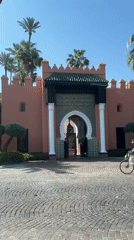 Morning activity recorded at La Mamounia hotel entrance, Marrakesh