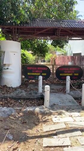 Tourist attractions and dining venues captured in Vietnam ward