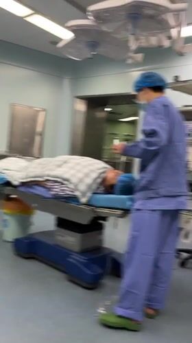 Surgery documented at Yuzhong District hospital operating room