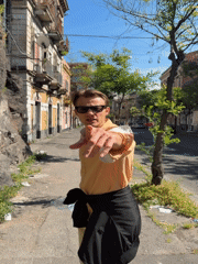 Ordinary afternoon scenes documented across Catania, Italy streets