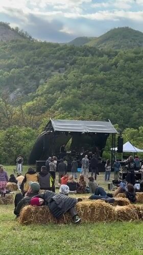 Outdoor music festival draws crowds to Serbian countryside