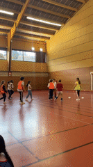 Elementary students complete gym class activity in La Fouillouse