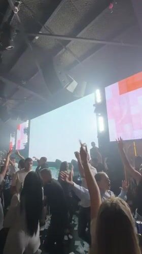 Prom 2026 celebration held at Velingrad nightclub with performances