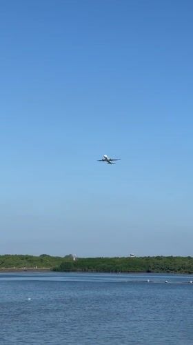 Normal traffic, aircraft activity observed around Kuta, Indonesia