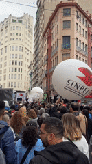 Street protest draws diverse crowd in São Paulo