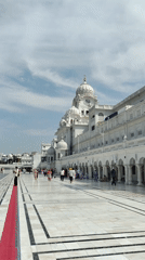 Morning pilgrims visit Golden Temple complex in Amritsar