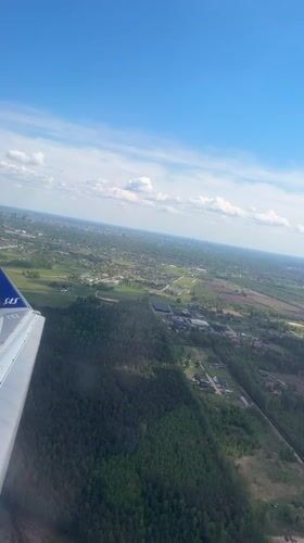 Traveler documents morning journey through Riga International Airport