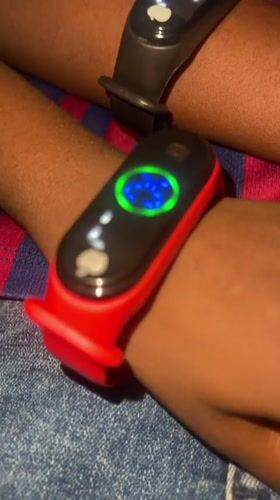 Wristband check trend plays out on the streets of Ado