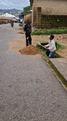 Everyday street activity in Kabong, Nigeria