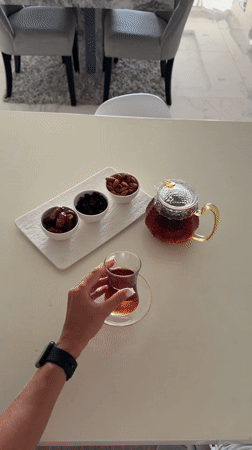 Morning moments in Pattaya: tea time and pajama selfie