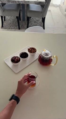 Morning moments in Pattaya: tea time and pajama selfie