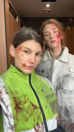 Film production with fake blood makeup documented in Qingdao