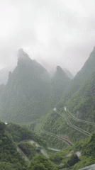 Rainy cable car ride documented at Tianmen Mountain, China