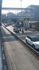 West Jakarta transit corridor, street level and above
