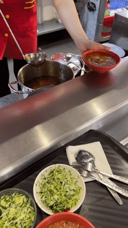 Food service documented at art venue in Ivanovskaya, Russia
