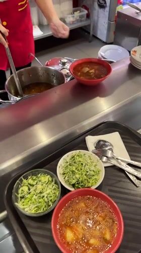 Food service documented at art venue in Ivanovskaya, Russia
