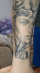Daily life moments captured in Tobolsk: tattoo art, baby playtime