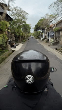 Scooter rider captured on video in Ubud District