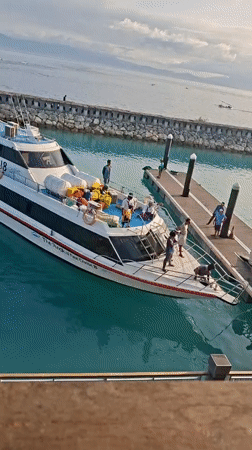 Evening ferry operations documented at Nusa Penida marina