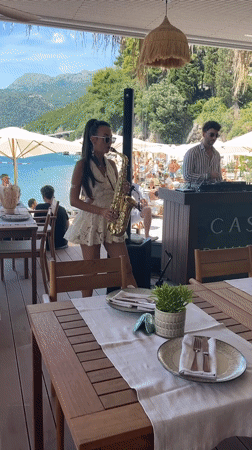Saxophonist and DJ perform beachside lunch set in Budva