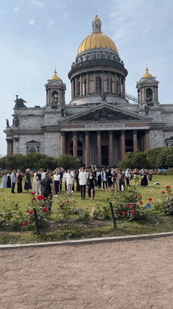 Summer afternoon around Saint Isaac's Cathedral, Saint Petersburg