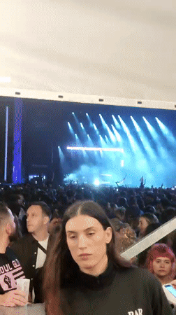 Concert draws large crowd in Sant Adrià de Besòs venue