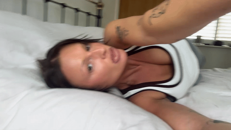 Bedroom clips from multiple angles, Tunbridge Wells