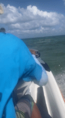 Jet skier spotted off Playa del Carmen before watercraft submerged