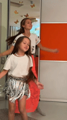 Family dance session and pet bonding captured in Krasnoyarsk