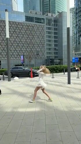 Women perform spontaneous ribbon dance in Khimki outdoor space