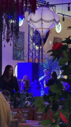 Evening dining and entertainment captured across Russian restaurants