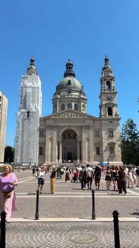 St. Stephen's Basilica documented under clear Budapest skies