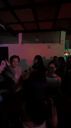 Late-night party with tacos and dancing in Tlaxcalancingo