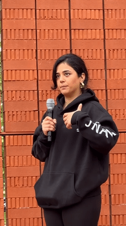 London park hosts early morning yoga and meditation wellness gathering