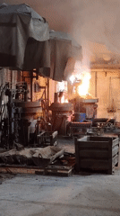 Evening metalworking operations documented at Noviy Russia foundry