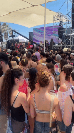 Outdoor festival draws crowds in Tel Aviv