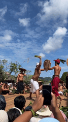 Traditional Balinese Cultural Performance Draws Crowds in Manggis