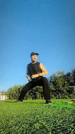 Calisthenics workout at an outdoor gym in Qarağandı