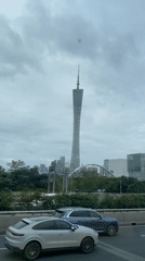 Commuter captures Guangzhou skyline views from moving vehicle