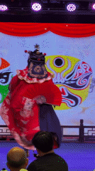 Traditional Chinese Opera Performance Staged in Shapingba District