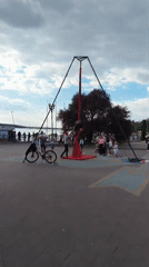 Street performances and outdoor activities enliven Ternopil waterfront