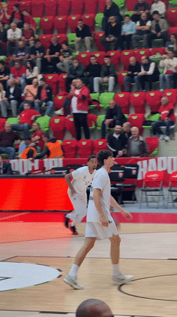 Madrid basketball team practices in Botevgrad arena before spectators