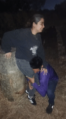 Late-night street scenes and local food documented in Tinaquillo