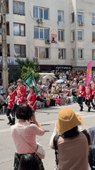 Traditional festival parade draws crowds to Kazanlak streets
