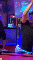 Patron spotted at 50Decibel bar in Đà Nẵng evening scene