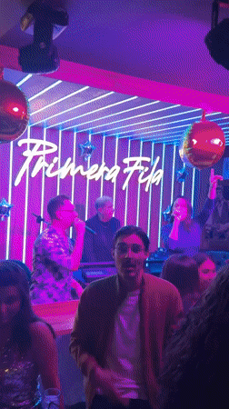 Late-night karaoke and live music documented at Mexican venue
