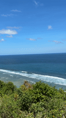 Morning ocean vista captured from elevated Kuta Selatan viewpoint