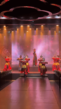 Traditional Cultural Performance with Dance and Banquet in Jiulongpo District