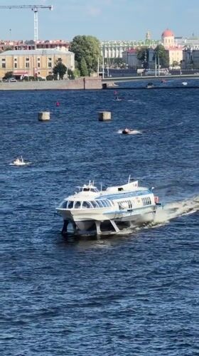 Hydrofoils and city views along the Neva River