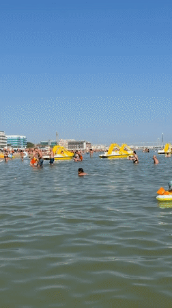 Packed summer morning at Gatteo Mare, Adriatic coast